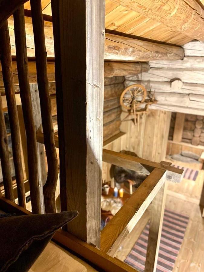 Sauefjoset - Idyllisk Gardstun Fra 1800-Tallet Skjåk Εξωτερικό φωτογραφία